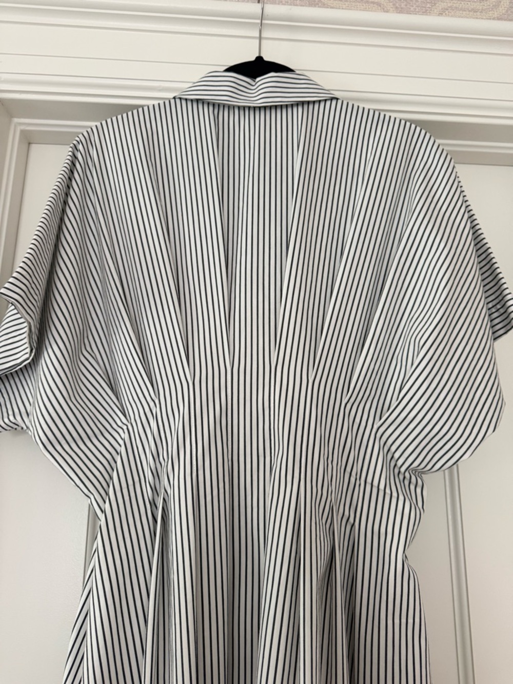 The Tobie Shirt Dress by Exquise - Picture 7 of 9
